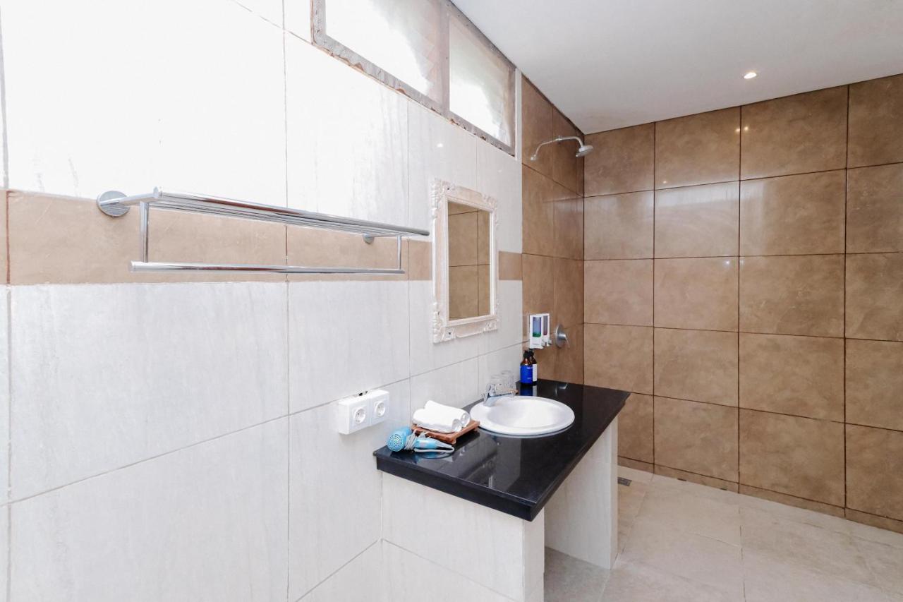 The Lavana Jhonny Kibung Villas Lembongan Luaran gambar